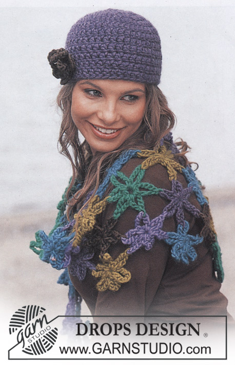 DROPS 86-13 - Crochet DROPS shawl and hat with flowers in Snow