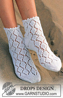 Free patterns - Women's Socks & Slippers / DROPS 90-4
