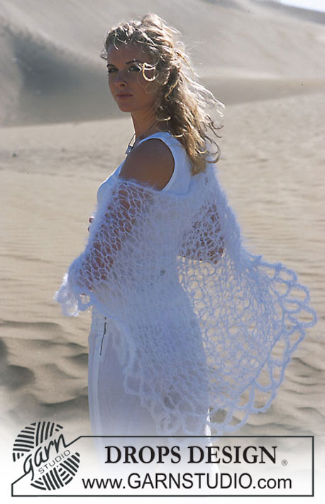 Fisher's Bride / DROPS 90-6 - DROPS Knitted shawl in Vienna with broad crochet edge