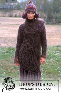 DROPS 91-25 - DROPS Loosely knitted dress in Vienna and crochet hat with pom-poms in Snow.