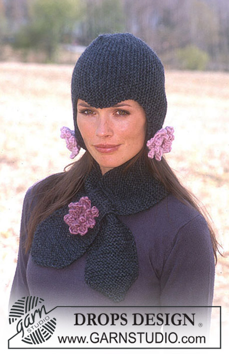 DROPS 93-16 - Skating hat and scarf with crochet rosettes in Alaska and Snow
