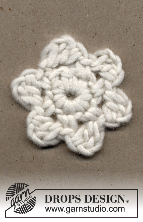 DROPS 98-1 - DROPS halsduk och hårband i ”Alpaca” och blomma i Snow