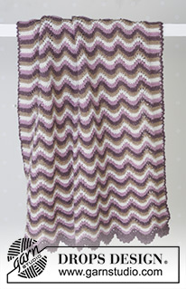 Winter Ripples / DROPS Baby 13-23 - DROPS Blanket in wavy pattern in Alpaca. Theme: Baby blanket