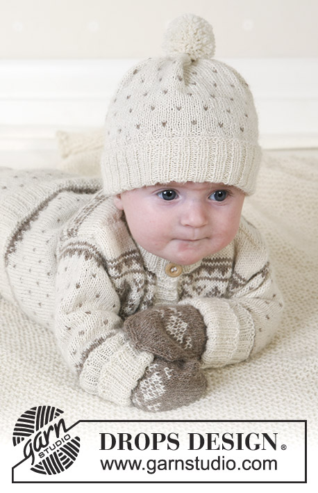 Winter Snuggles / DROPS Baby 13-5 - Jacket, trousers, hat, mittens, socks and blanket in Alpaca