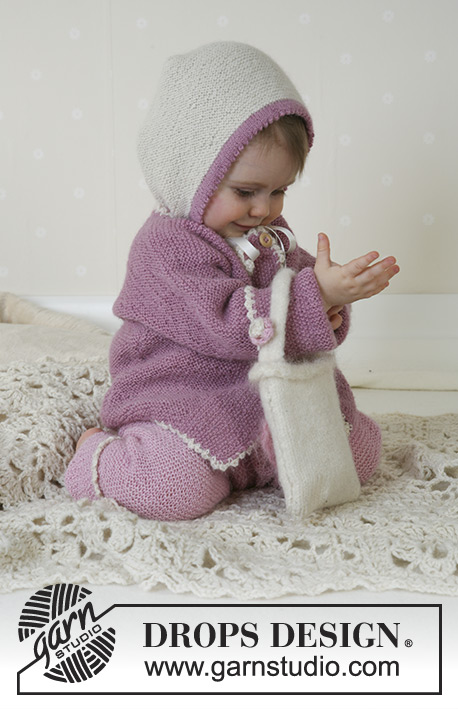 Little Lisa / DROPS Baby 13-6 - Takki, housut, hilkka ja huopa ”Alpaca”-langasta sekä laukku