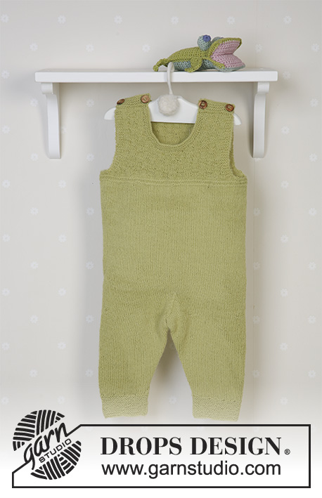 Green Leaf / DROPS Baby 14-3 - Chaqueta de punto con capucha, mameluco y calcetas de tubo en DROPS Alpaca. Tallas para bebés y niños, 1 mes a 4 años.