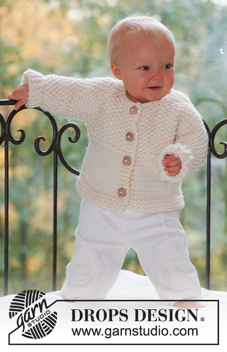 Miss Mossy Jacket / DROPS Baby 16-16 - Strikket trøje uden ærmesøm til baby og børn i DROPS Snow. 
