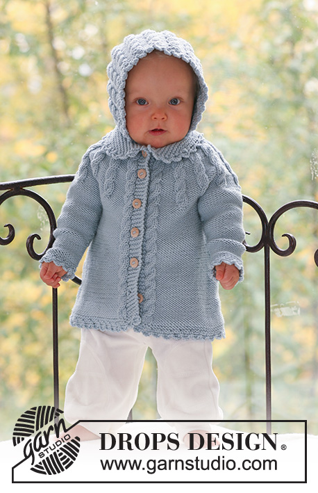 Cable Princess / DROPS Baby 17-1 - Veste et bonnet au tricot pour bébé et enfant, avec torsades, en DROPS Merino Extra Fine