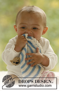 Cuddly Friends / DROPS Baby 17-27 - Vauvan DROPS Muskat-langasta neulottu ja virkattu halipeitto, jossa eläinpää.