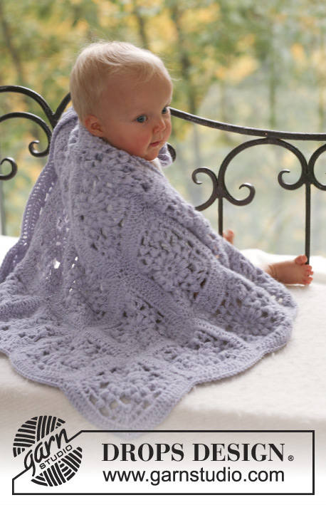 Sweet Lavender / DROPS Baby 18-20 - Couverture bébé au crochet, réalisée avec 2 fils DROPS Alpaca