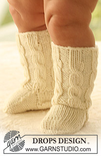Free patterns - Ponožky a botičky pro miminka / DROPS Baby 18-22