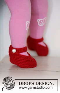 Free patterns - Christmas Socks & Slippers / DROPS Baby 19-14