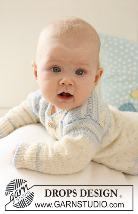 Sweet Cheeks / DROPS Baby 19-21 - Souprava: dětský kabátek, kalhoty, čepice a ponožky s norským vzorem pletené z příze DROPS BabyMerino