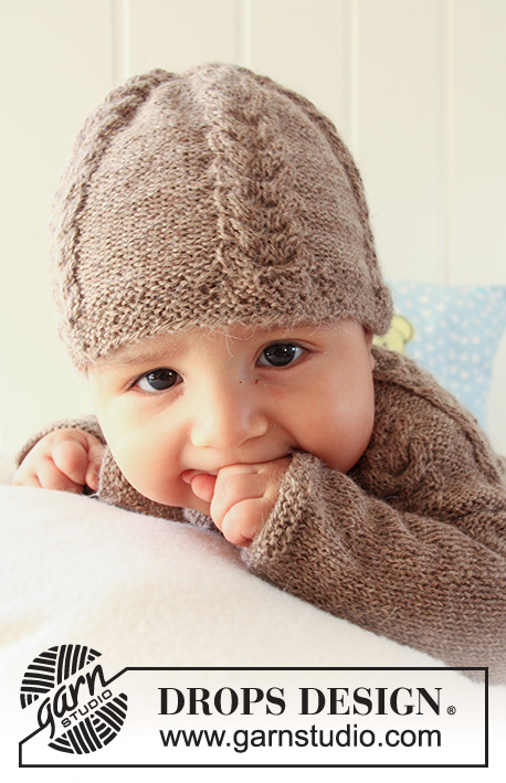 Little Chestnut Hat / DROPS Baby 19-31 - Komplet na drutach: dziecięcy rozpinany sweter z reglanowymi podkrojami rękawów, czapka i kapcie z warkoczami, z włóczki DROPS Alpaca.