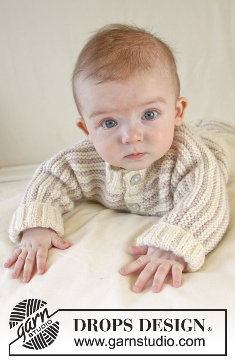 Little Darcy / DROPS Baby 25-18 - Retstrikket jakke med striber og ribkanter til baby i DROPS Karisma. Str 0 – 4 år