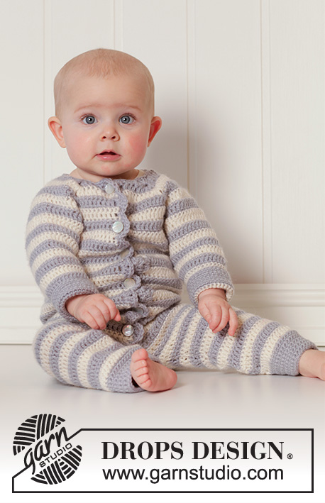 Baby Blues / DROPS Baby 25-34 - Vauvan virkattu raidallinen housupuku DROPS Karisma-langasta. Koot 0 - 4 v.