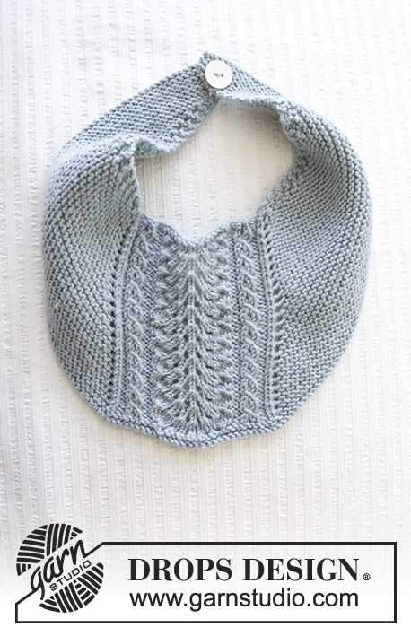 Giggles in Blue / DROPS Baby 29-18 - Bavoir au tricot pour bébé, au point mousse et point ajouré.
Se tricote en DROPS BabyMerino.
