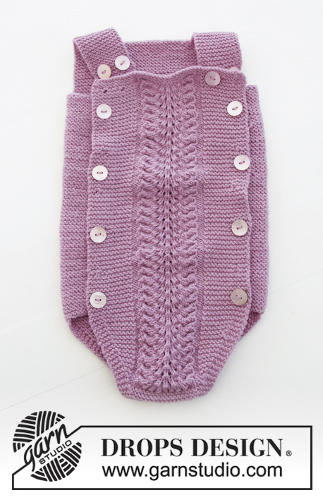 Remmie / DROPS Baby 31-14 - Conjunto tricotado para bébé em DROPS BabyMerino: Body e botinhas com ponto rendado e ponto jarreteira. Tamanhos prematuro - 4 anos.
