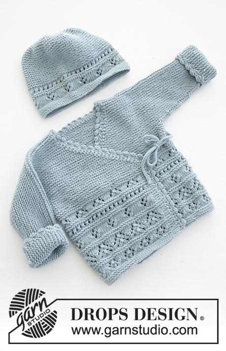 Odeta / DROPS Baby 31-3 - Conjunto bébé tricotado em DROPS BabyMerino: Casaco e botinhas com ponto rendado e ponto jarreteira. Tamanhos prematuro - 4 anos.