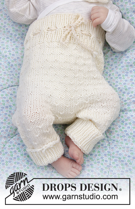Winter Baby / DROPS Baby 33-12 - Komplet niemowlęcy lub dziecięcy: spodnie i czapka na drutach z włóczki DROPS Merino Extra Fine.