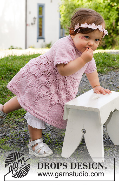 Little Miss Daisy / DROPS Baby & Children 38-2 - Vestido tricotado de cima para baixo para bebé e criança em DROPS Cotton Merino com cavas raglan e ponto rendado. Tamanhos : 0 – 4 anos.