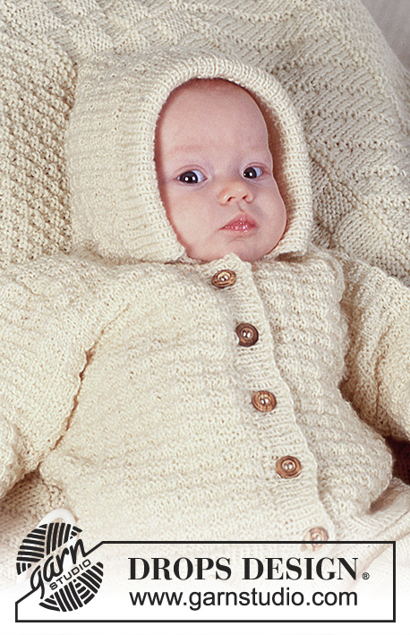 Lemon Souffle / DROPS Baby 4-1 - Strikket sæt til baby og børn med jakke, bukser og sokker i DROPS Baby Merino og tæppe i DROPS Karisma. Arbejdet strikkes med strukturmønster og jakken kan strikkes med eller uden hætte. Størrelse 3 mdr - 4 år. Tema: Babytæppe