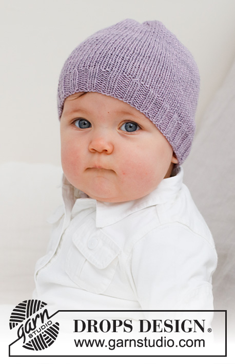 Sweetheart Beanie / DROPS Baby 42-18 - Dětská a baby čepice s pružným lemem pletená lícovým žerzejem z příze DROPS BabyMerino. Velikost 0 - 4 roky.