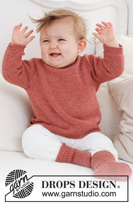Rosy Cheeks Sweater / DROPS Baby 42-3 - Dětský a baby raglánový pulovr pletený shora dolů z příze DROPS Safran. Velikost 0 – 4 roky.