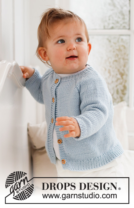 Dream in Blue Cardigan / DROPS Baby 42-6 - Gilet tricoté de haut en bas pour bébé et enfant, avec emmanchures raglan, en DROPS Merino Extra Fine. Du 0 au 4 ans.