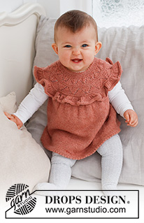 Sweet Primrose Dress / DROPS Baby 43-15 - Baby a dětské šaty s kruhovým sedlem, krajkovým vzorem a volánkem pletené shora dolů z příze DROPS Alpaca. Velikost 0 – 6 let.
