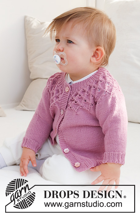 Swing by Spring Cardigan / DROPS Baby 43-8 - Knitted jacket for babies and children in DROPS BabyMerino. The piece is worked top down, with round yoke and lace pattern. Sizes 0 - 4 years.