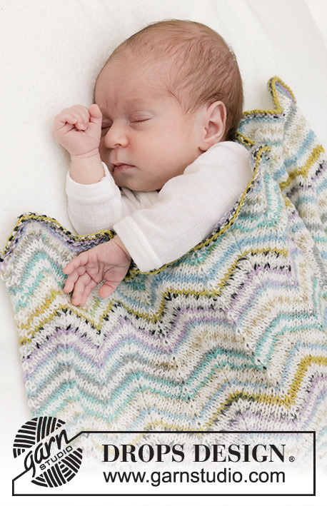 Seaside Seashells Blanket / DROPS Baby 46-10 - Couverture tricotée pour bébé,  en DROPS Fabel. Se tricote au point zigzag.