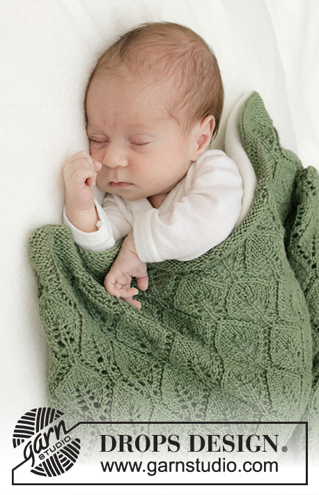 Endless Evergreen Blanket / DROPS Baby 46-13 - Couverture tricotée pour bébé en DROPS BabyMerino. Se tricote en allers et retours avec point ajouré.