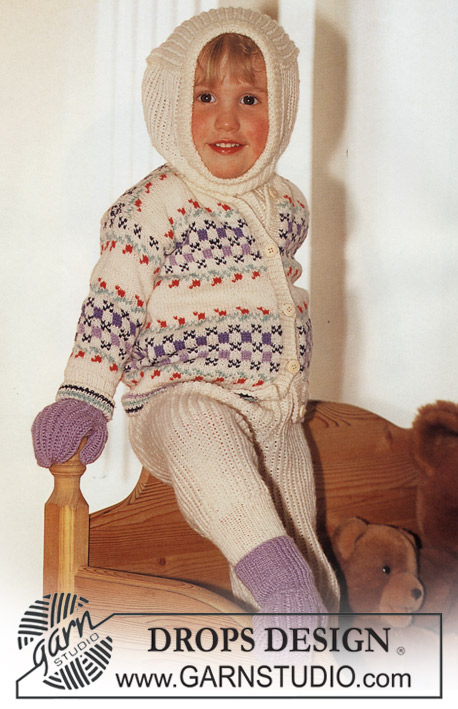 DROPS Baby 5-11 - DROPS Nordisk marine jakke i Baby-uld med ruder +  bukser, sokker balaclava / hue og vanter.