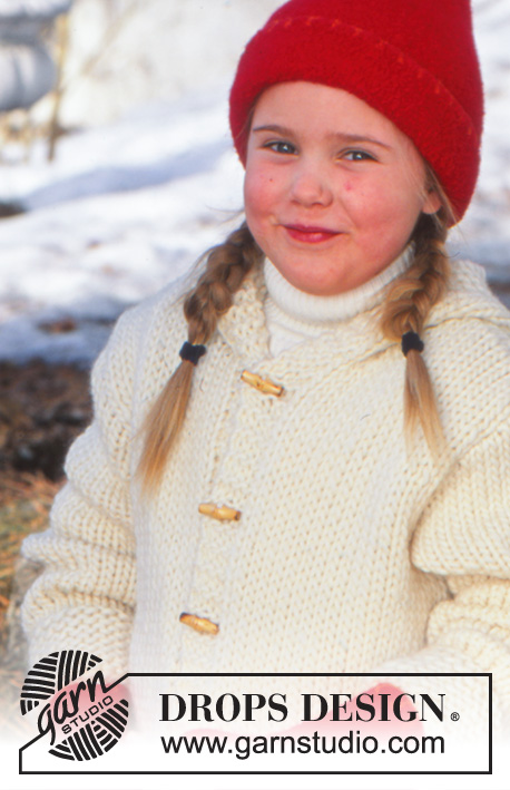 Elf Warmers / DROPS Children 12-23 - Strikket jakke til børn i DROPS Snow. Arbejdet strikkes med hætte og lommer  i glatstrik og retstrik og kvaste. Størrelse 3 - 14 år.