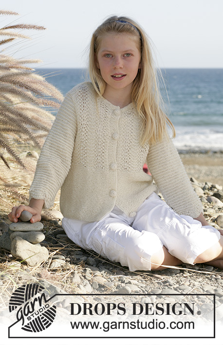 Havsbris / DROPS Children 15-10 - Knitted cardigan in DROPS Alpaca with 3/4 sleeves, wave pattern and crochet buttons. Size children 5 to 14 years.