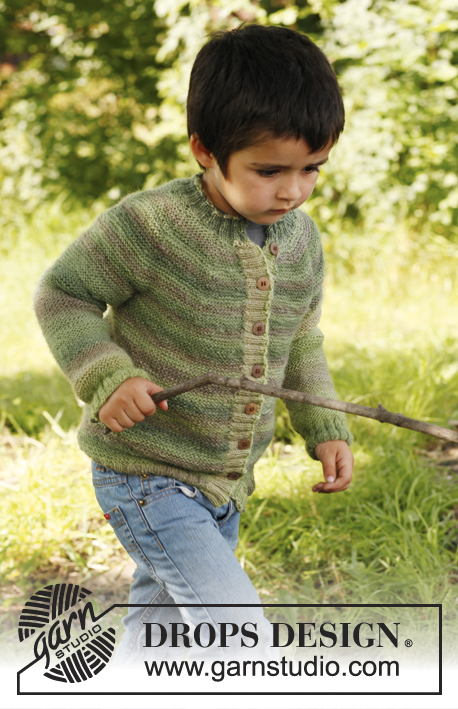 Heathcliff / DROPS Children 22-5 - Knitted cardigan in garter st, with round yoke in DROPS Delight. Size children 3 to 12 years.