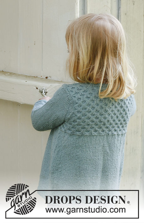 My honey / DROPS Children 23-19 - Knitted jacket with honeycomb pattern in DROPS Alpaca. Size children 3 to 12 years.