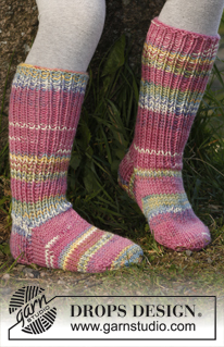 Free patterns - Children Socks & Slippers / DROPS Children 23-31