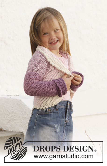 Princess Petal / DROPS Children 24-1 - Sweter rozpinany na szydełku, przerabiany na okrągło, 2 nitkami włóczki DROPS BabyAlpaca Silk. Od 3 do 12 lat