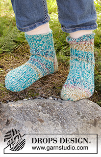 Free patterns - Children Socks & Slippers / DROPS Children 34-13