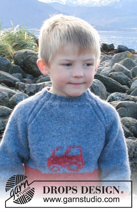 Tiny Trucker / DROPS Children 34-15 - Pulôver criança tricotado em DROPS Sky, com cavas raglan e tractor bordado. Tamanhos 2 - 12 anos.