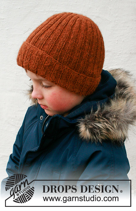Pumpkin Patch Hat / DROPS Children 40-36 - DROPS Sky lõngast kootud soonikkoes müts 2 kuni 12 aastasele lapsele