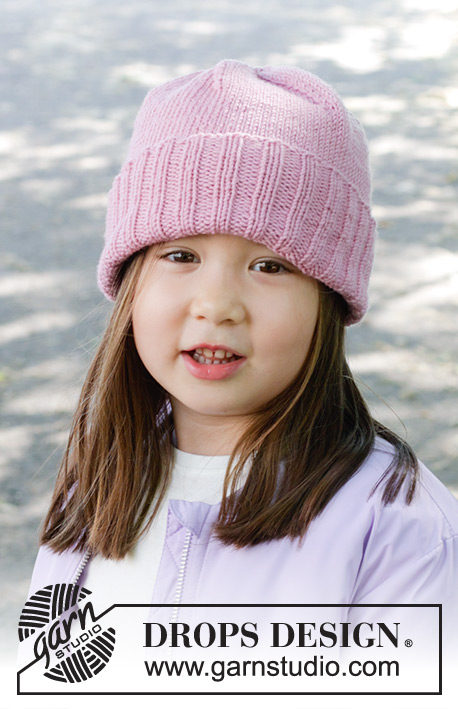 Candy Kiss Hat / DROPS Children 47-27 - Knitted hat for children in DROPS Merino Extra Fine. The piece is worked with stockinette stitch and a brim. Sizes 2 - 12 years.