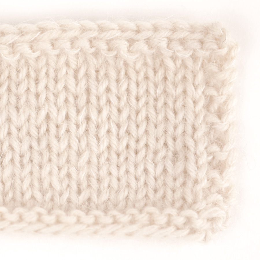 Yarn combinations knitted swatches karisma85-kidsilk56