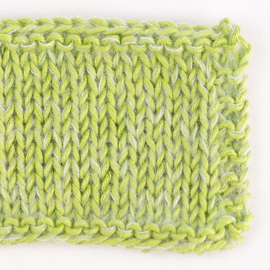 Yarn combinations knitted swatches kidsilk47-muskat53