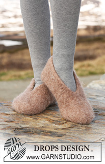 Free patterns - Slippers / DROPS 117-33